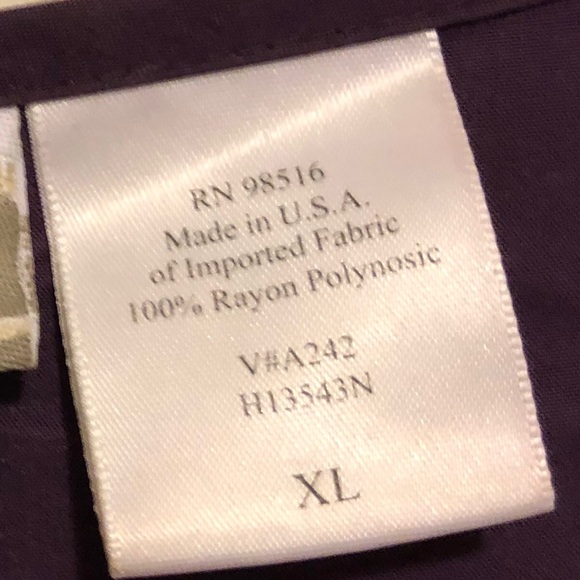 DONATED 2 pc Skirt & Blouse set - Picture 4 of 8